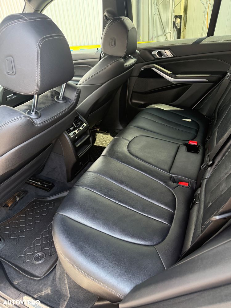 BMW X5 M M50d - 29