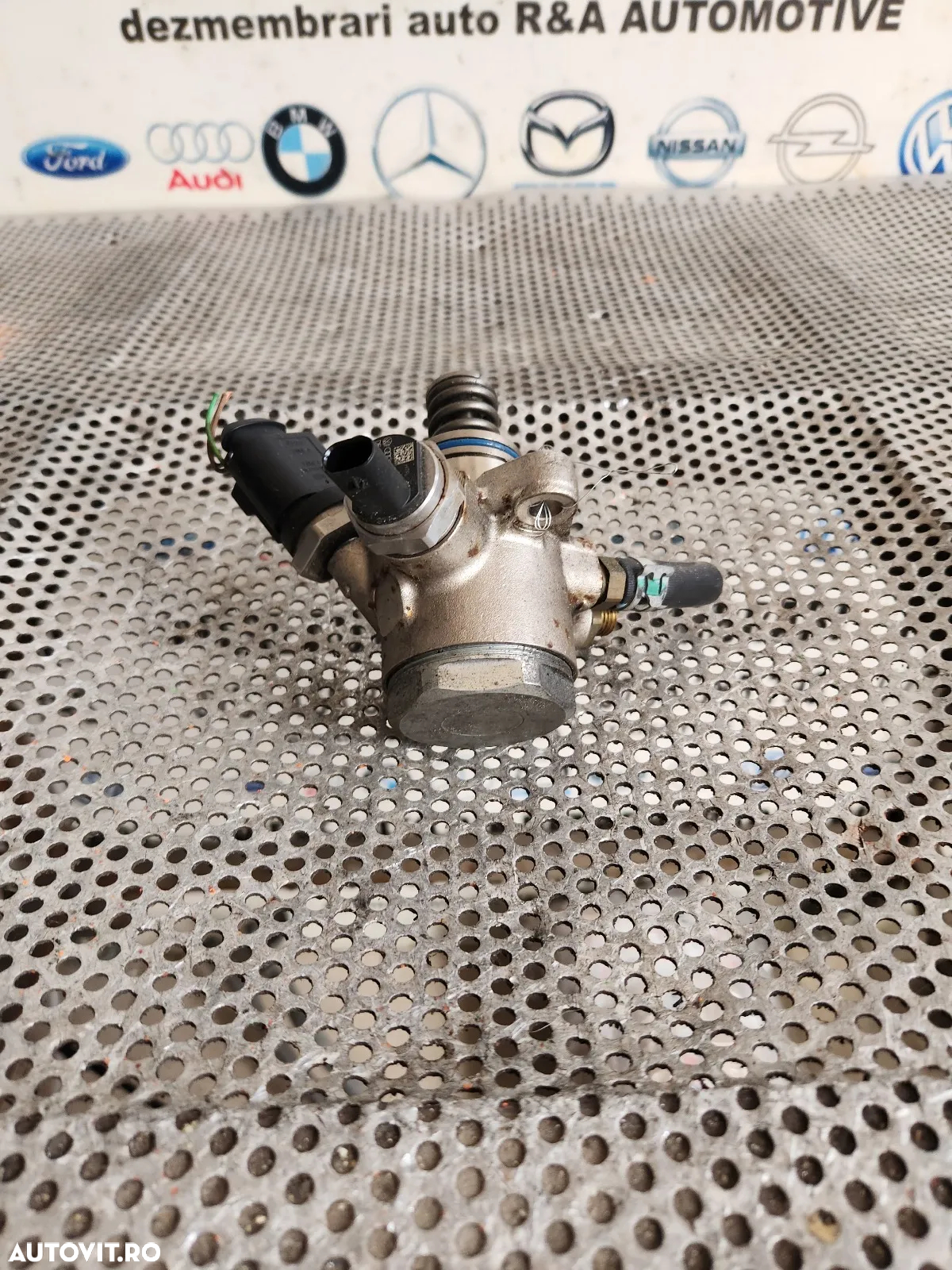 Pompa Inalta Presiune Audi A6 S6 RS6 A7 S7 RS7 A8 S8 RS8 Bentley 4.0 TFSI Cod T - Dezmembrari Arad - 5