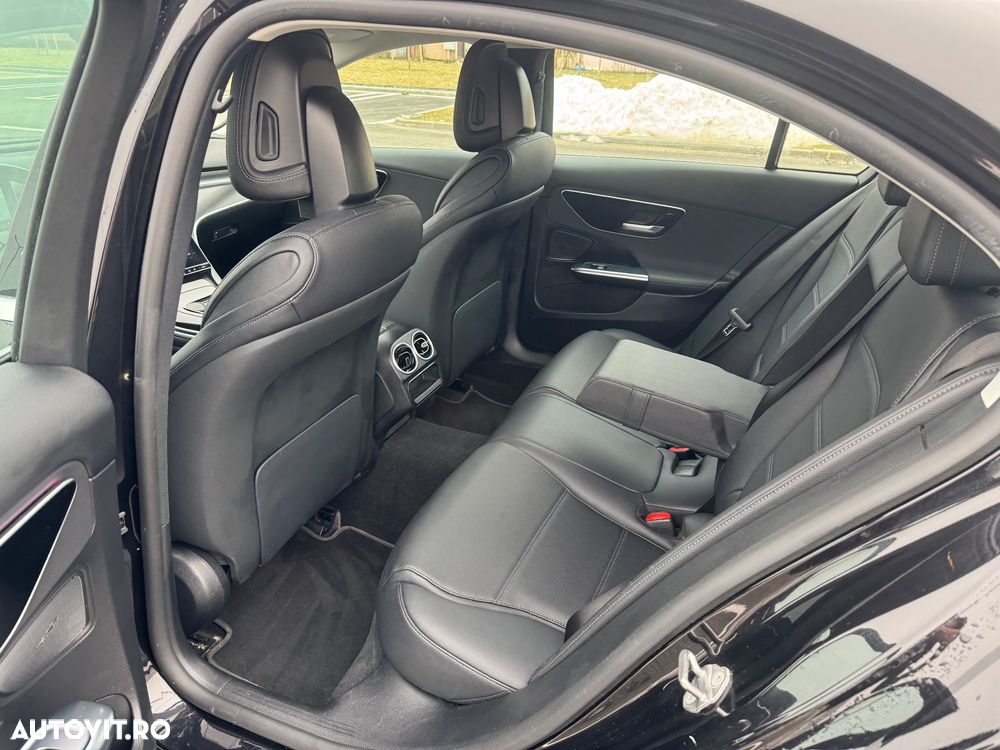 Mercedes-Benz C 180 9G-TRONIC Avantgarde Advanced - 23