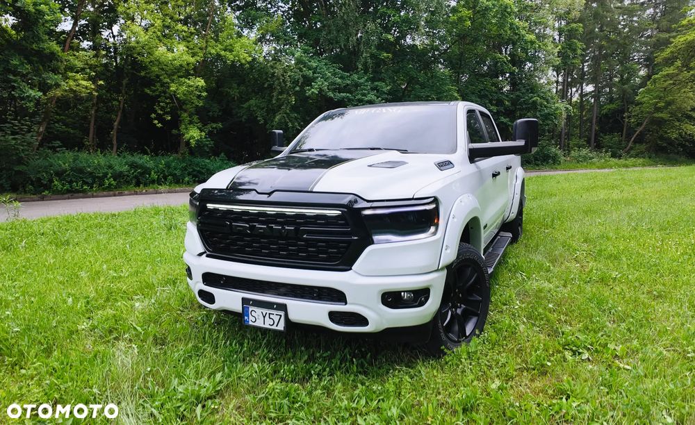 RAM 1500 - 15