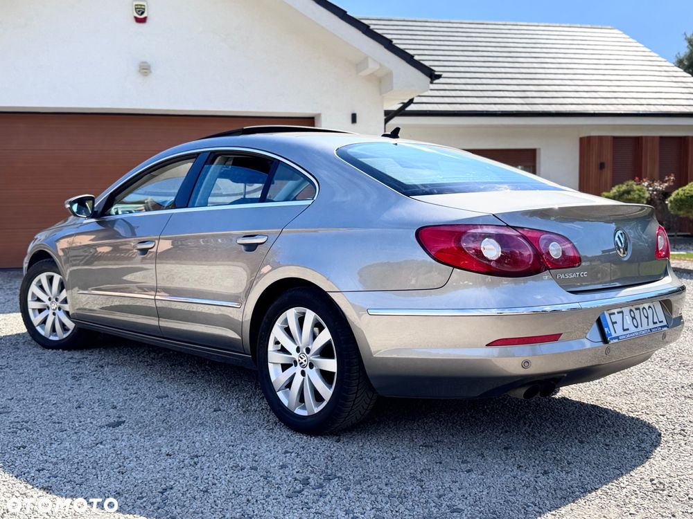 Volkswagen Passat CC 2.0 TDI BlueMotion Technology Exclusive - 5
