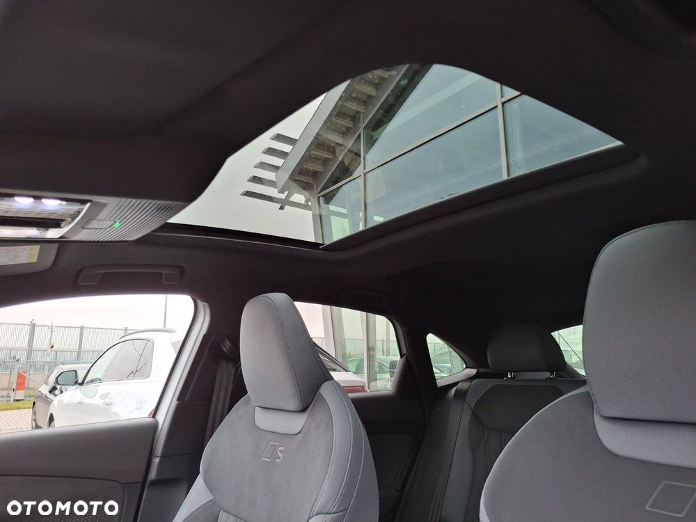 Audi Q3 Sportback - 20