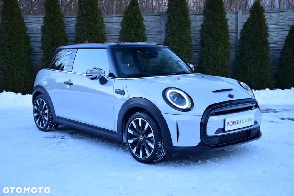 MINI Cooper SE Electric Trim - 10