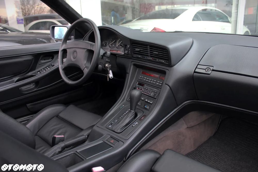BMW Seria 8 - 15