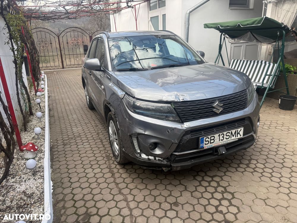 Suzuki Vitara 1.4 Boosterjet MHEV Cool - 1