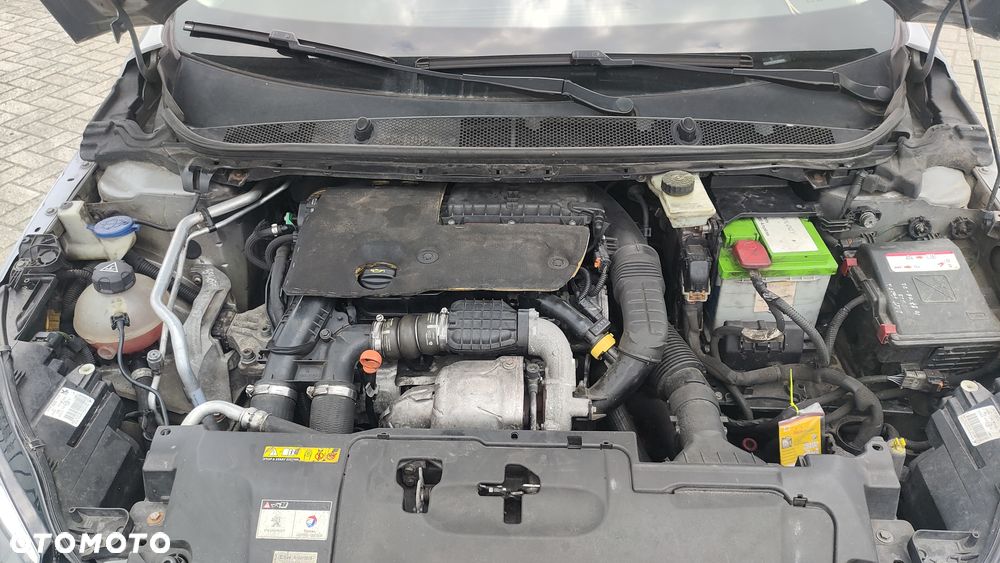 Peugeot 308 BlueHDi FAP 120 EAT6 Stop & Start Active - 9