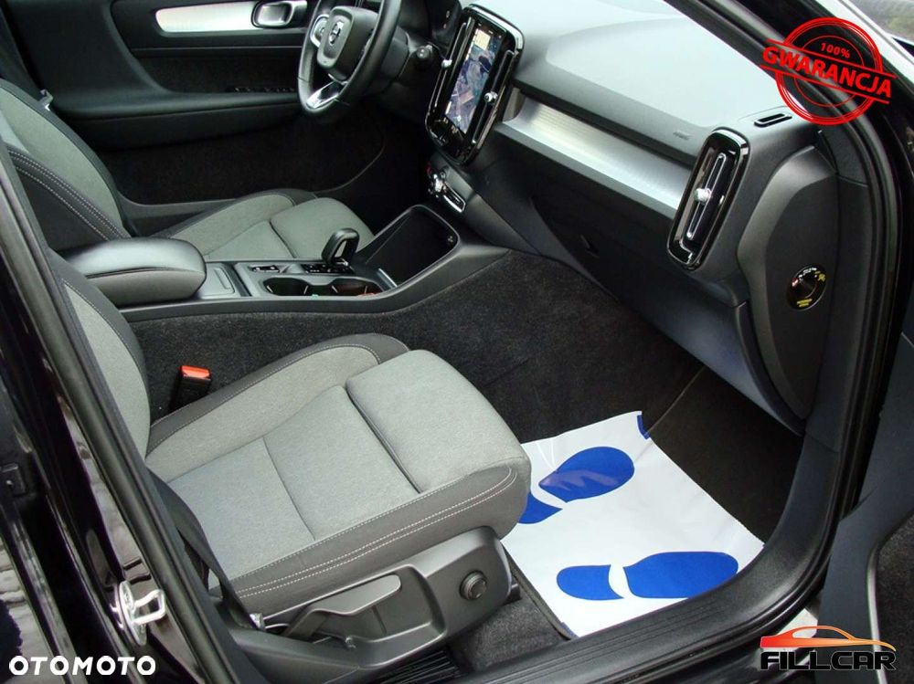 Volvo XC 40 B3 Ultra Dark - 11