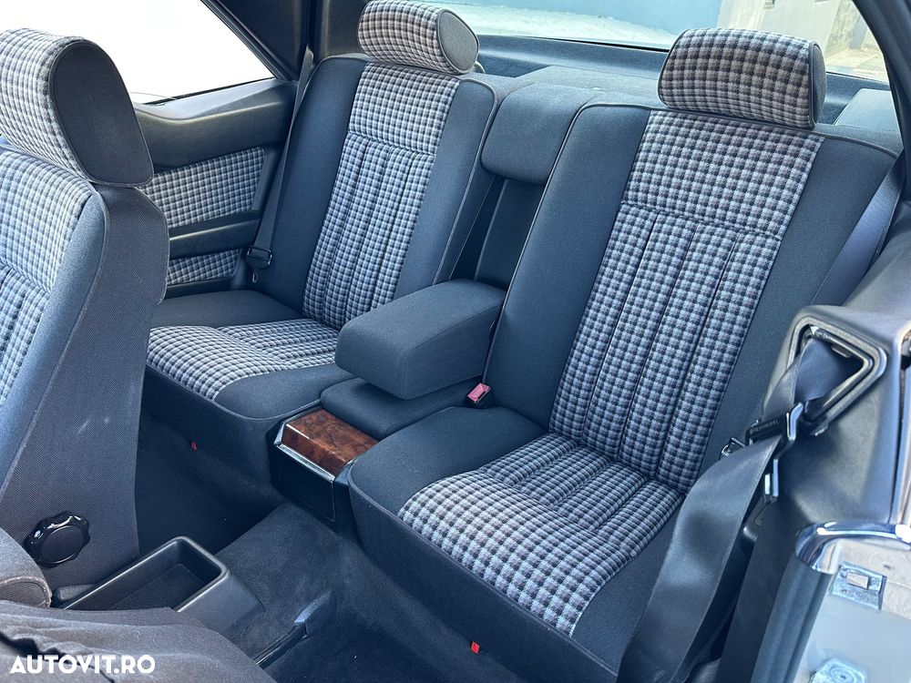 Mercedes-Benz W124 - 20