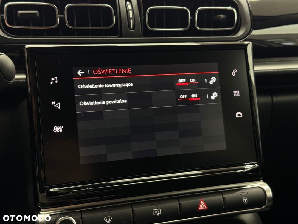 Citroën C3 1.2 PureTech Shine EAT6 - 35