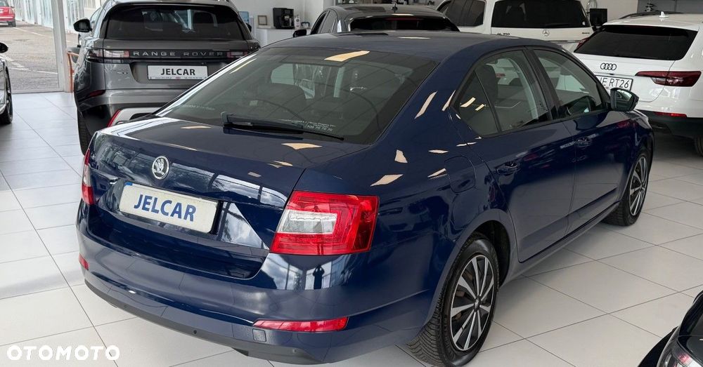 Skoda Octavia - 6