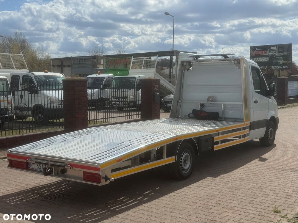 Mercedes-Benz Sprinter - 3