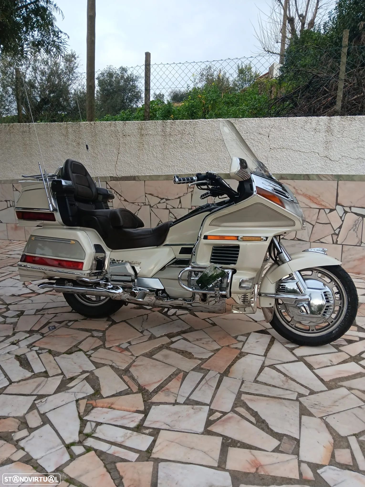 Honda Goldwing - 1