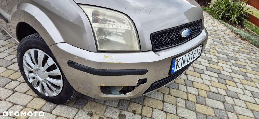 Ford Fusion - 13