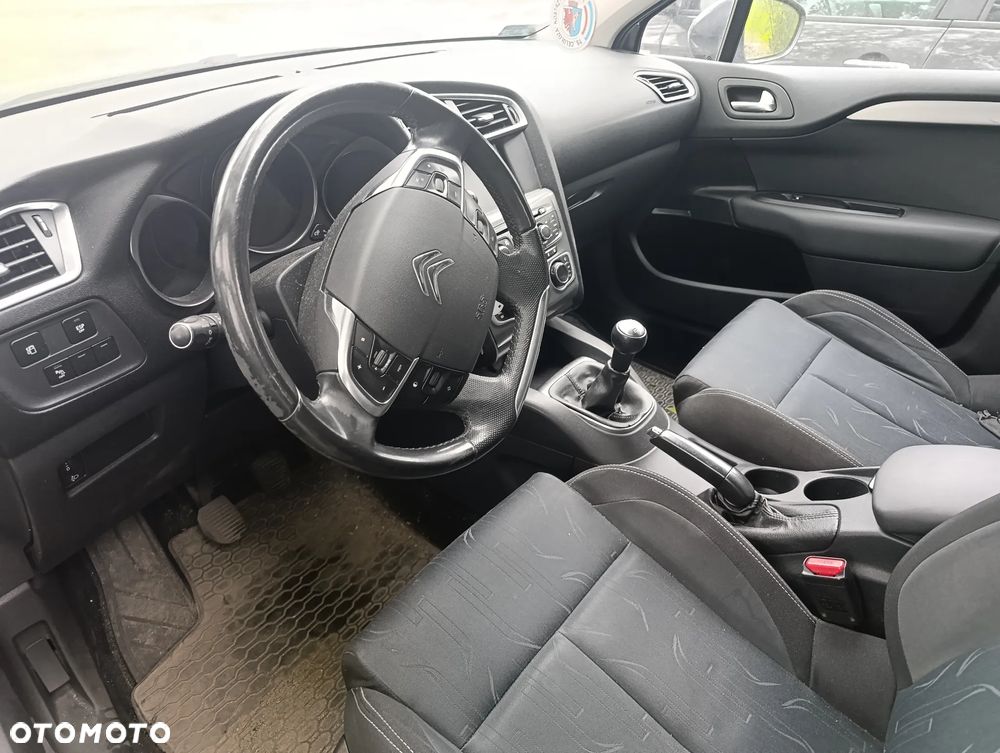 Citroën C4 1.6 HDi Seduction - 8