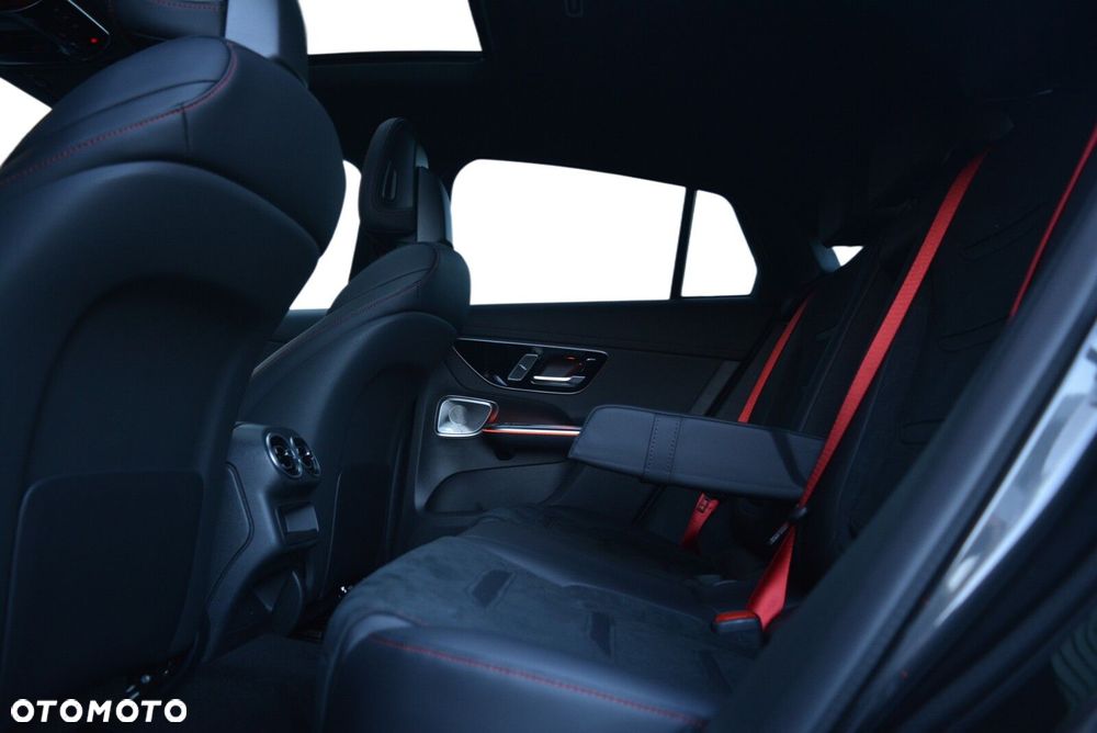 Mercedes-Benz GLC - 10