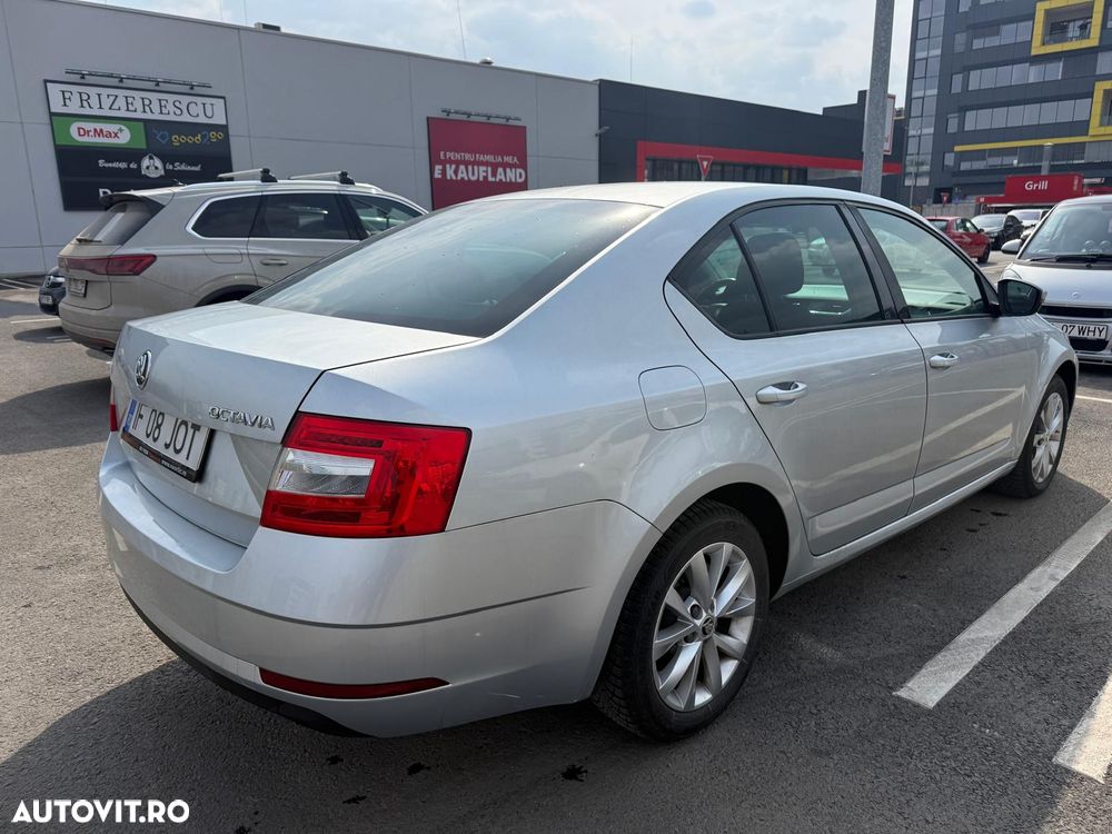 Skoda Octavia 1.6 TDI Active - 6