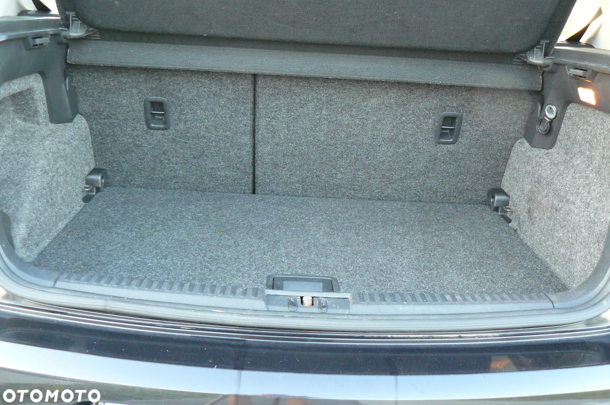 Volkswagen Polo - 29