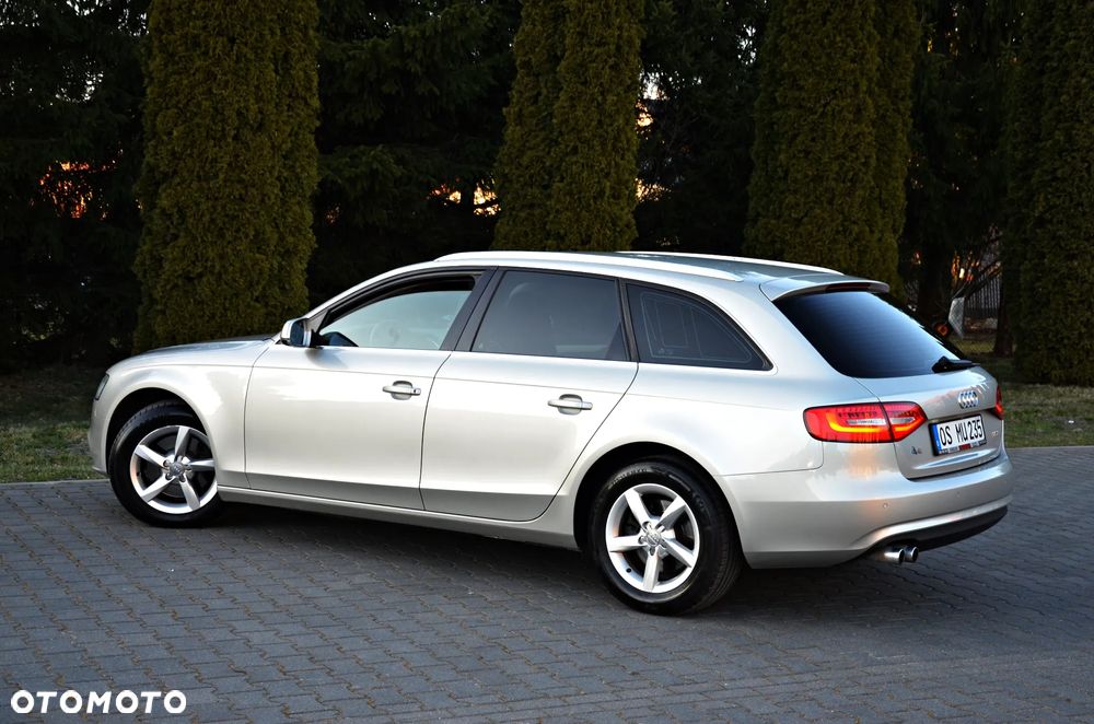Audi A4 Avant - 19