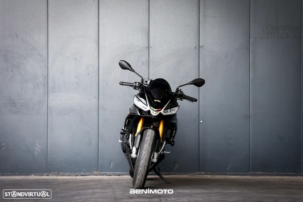 Aprilia Tuono V4 1100 - 2