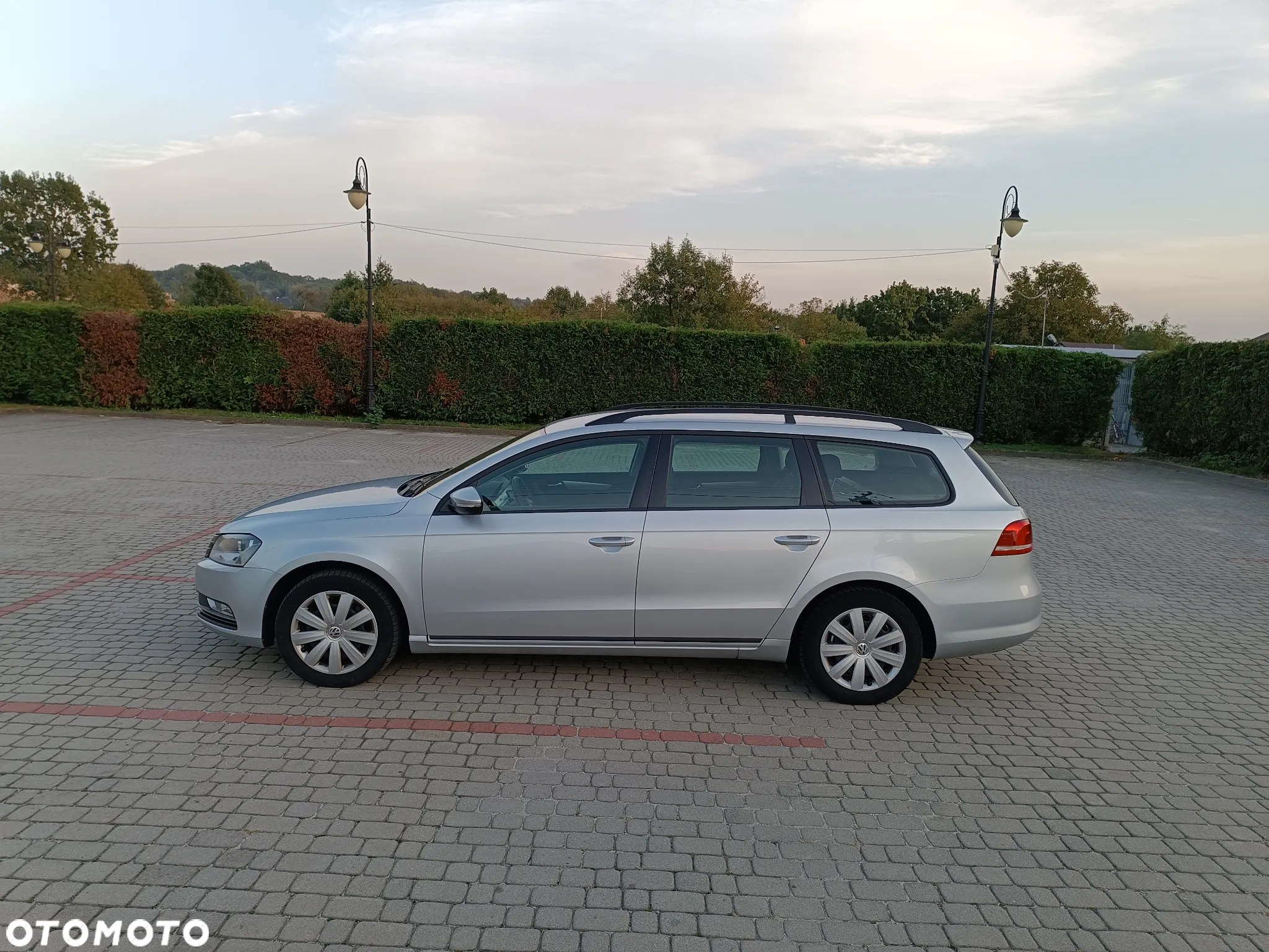 Volkswagen Passat Variant 2.0 Blue TDI SCR Comfortline - 3