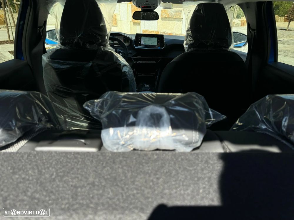 Peugeot e-208 E-Style - 12