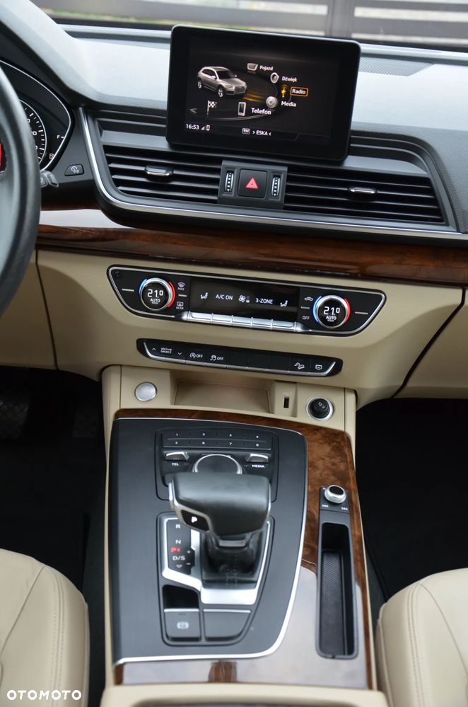 Audi Q5 2.0 TFSI Quattro S tronic design - 29