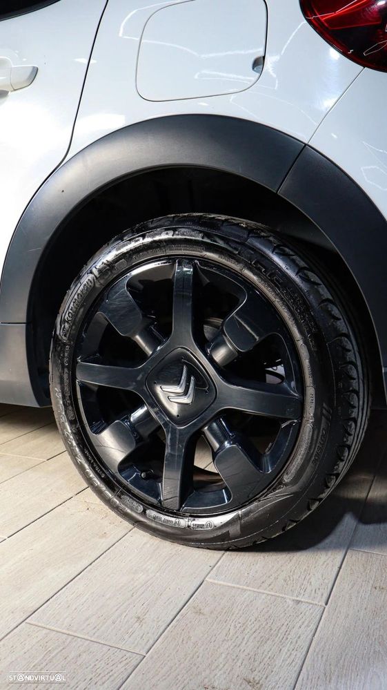 Citroën C3 1.2 PureTech Plus - 11