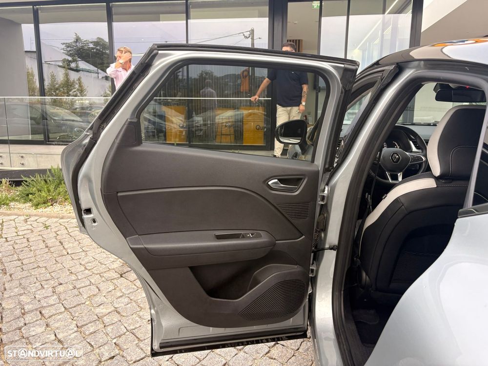 Renault Captur 1.0 TCe Evolution - 37