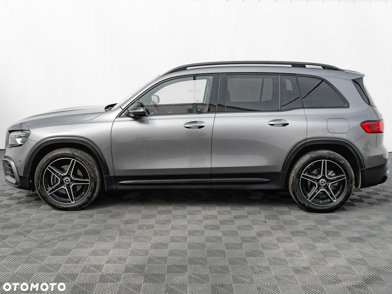 Mercedes-Benz GLB 200 d 4-Matic AMG Line 8G-DCT - 10