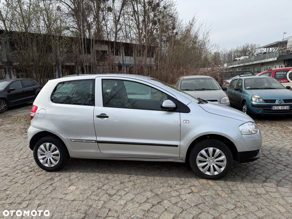 Volkswagen Fox - 5