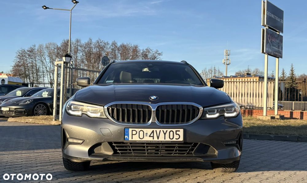 BMW Seria 3 320d xDrive Advantage sport - 2