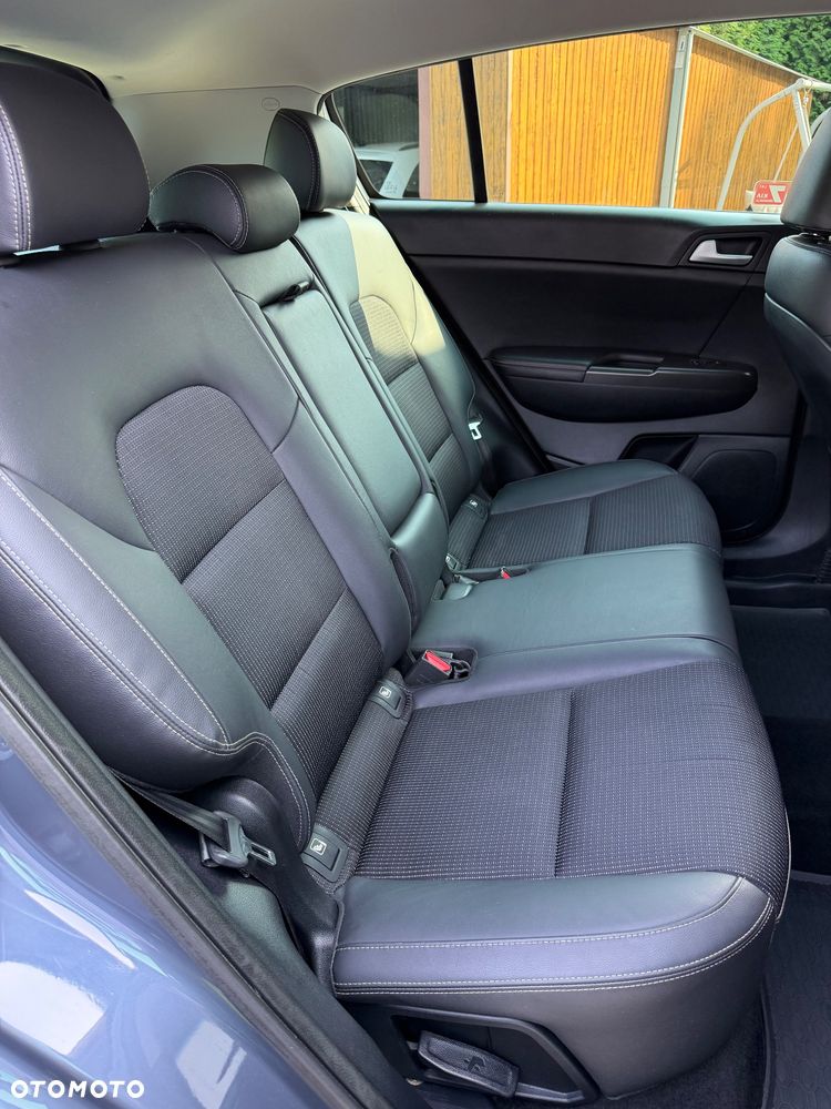 Kia Sportage 2.0 CRDI L 4WD - 21
