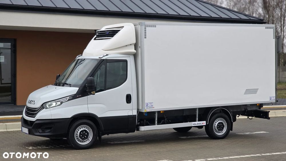 Iveco ❗️❗️DAILY 3.0 180Km 35S18 JAK NOWY ❗️❗️LIFT / CHŁODNIA MROŹNIA -32 +32 / ZASILANIE 230V / PIERWSZY WŁASCICIEL / NAVI / KAMERA COFANIA / FULL LED / TEMPOMAT AKTYWNY / GRUBA ŚCIANKA / ZABUDOWA IGLOOCAR / AGREGAT CARRIER / WERSJA WZMOCNIONA / FULL OPCJA / SERWIS ASO / SALON POLSKA /❗❗ JAK Z SALONU - NOWY -❗❗ - 33
