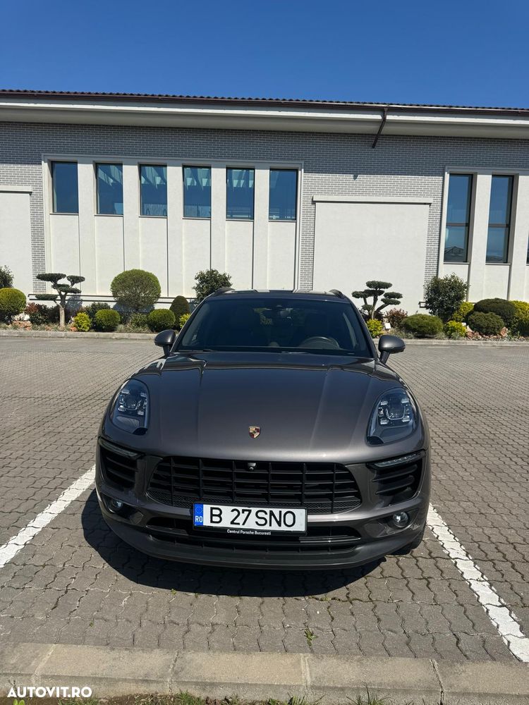 Porsche Macan - 4
