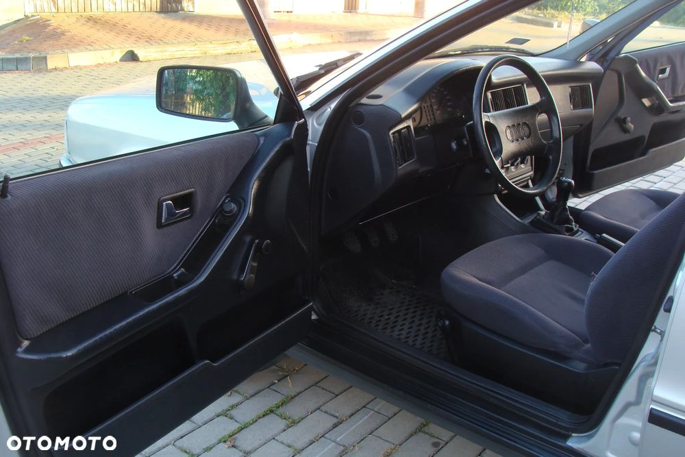 Audi 80 2.0 E - 10
