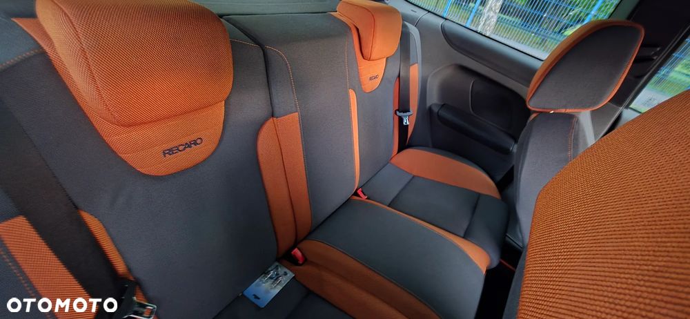 Ford Focus - 7