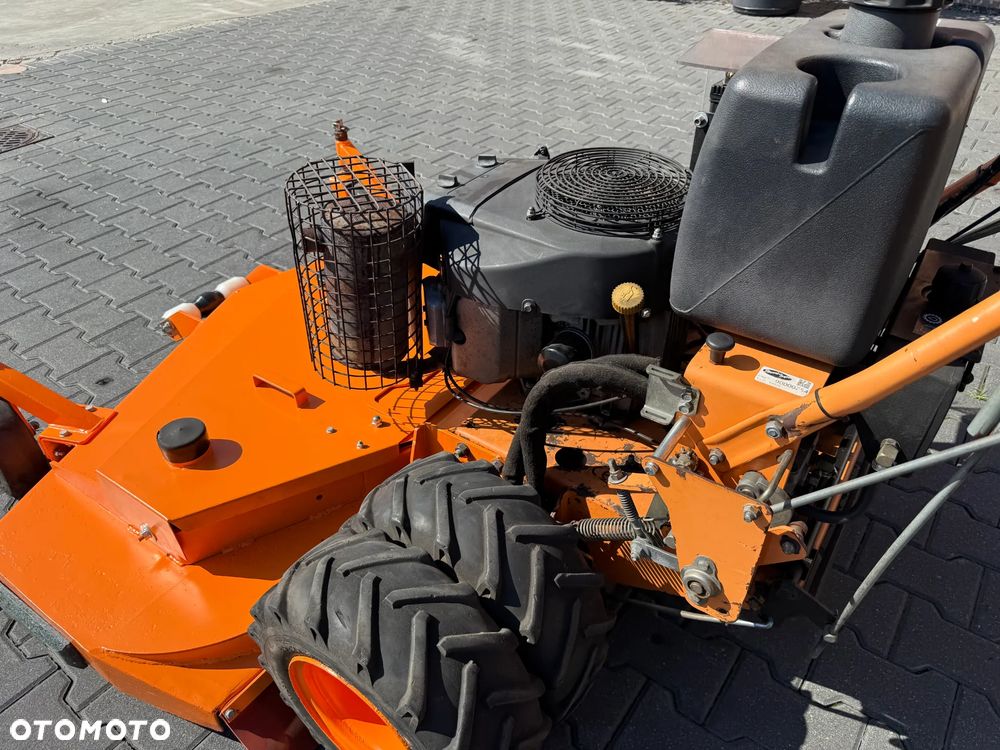 Inny SCAG SWZ-19KAI - 16