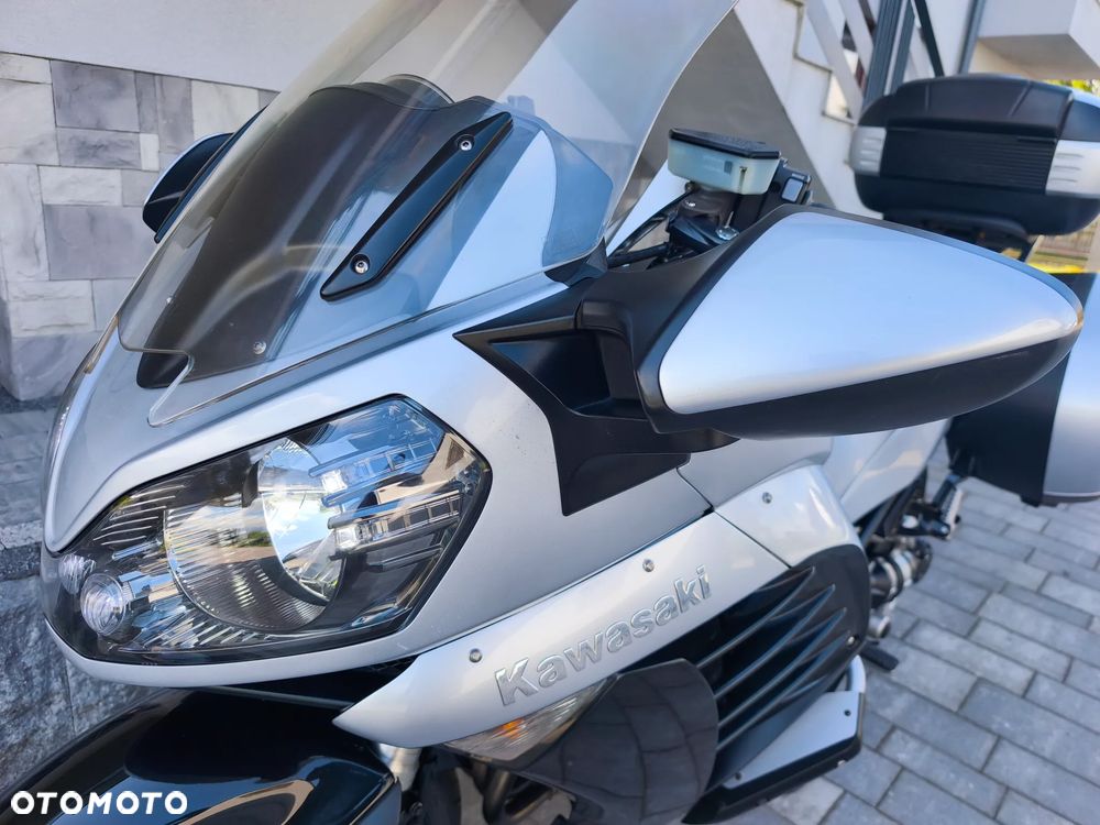 Kawasaki GTR - 21