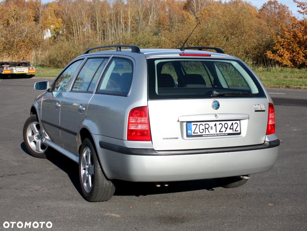 Skoda Octavia 2.0 Combi Selection - 4