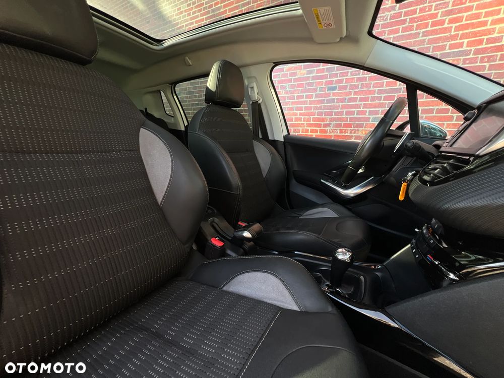 Peugeot 2008 - 15