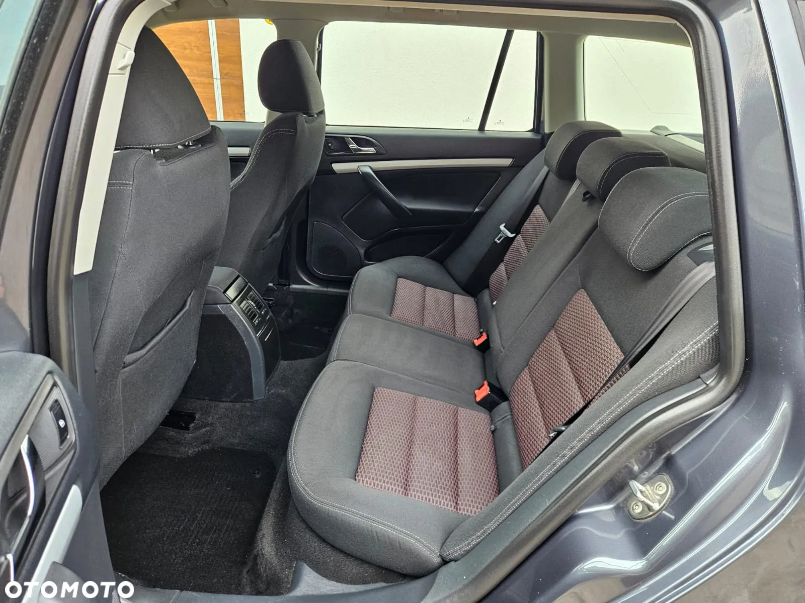 Skoda Octavia 1.6 TDI Ambiente - 9