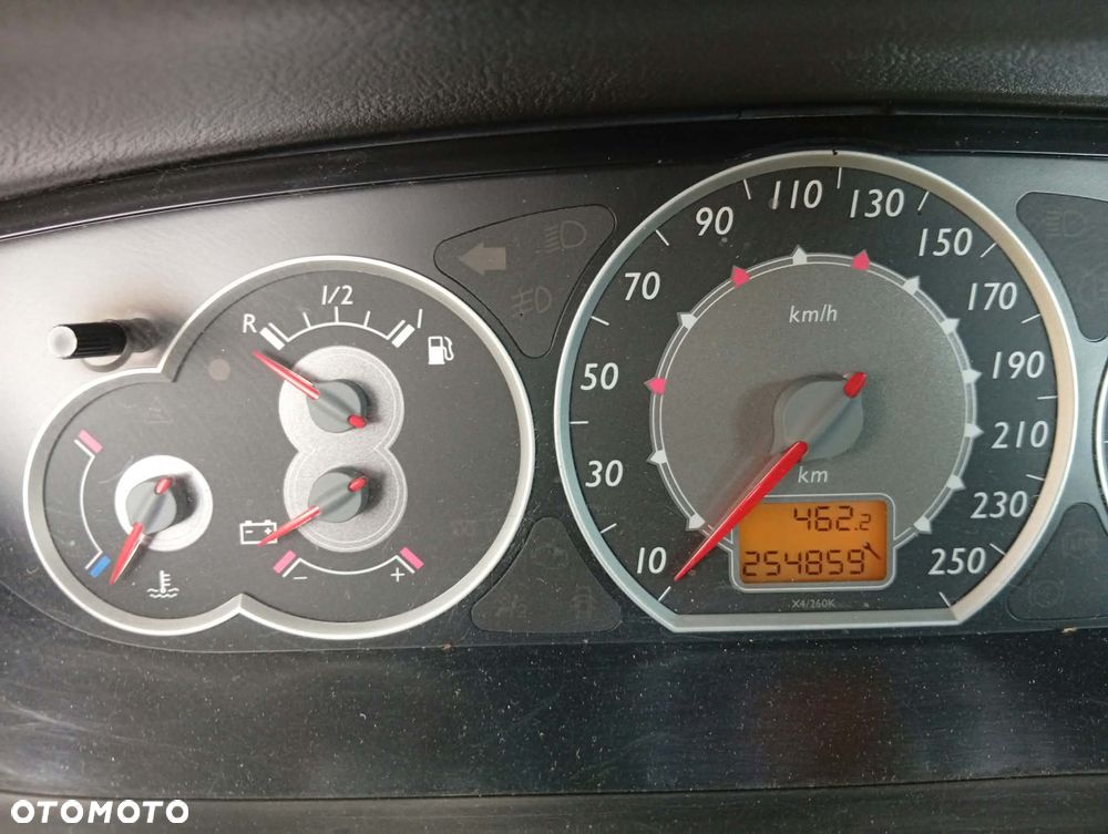 Citroen C5 2005 photo 2