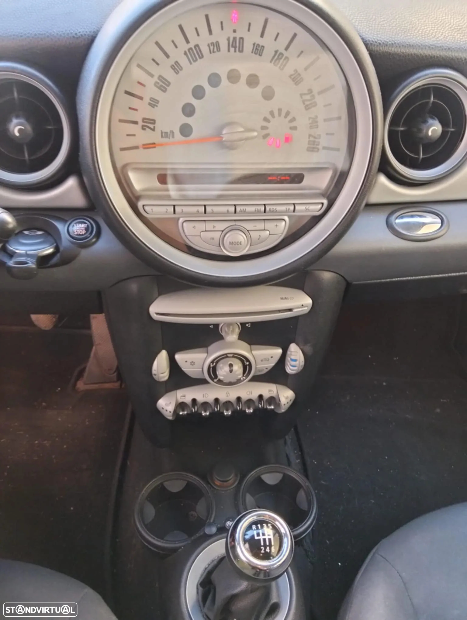 MINI 3 Portas One 1.4 - 14
