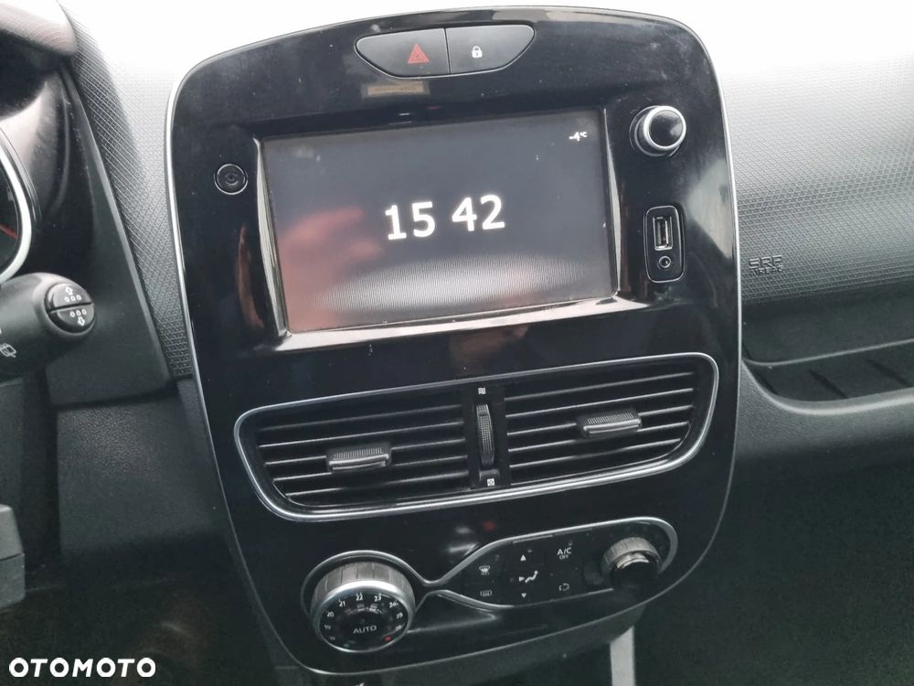 Renault Clio ENERGY TCe 120 EDC LIMITED 2018 - 16