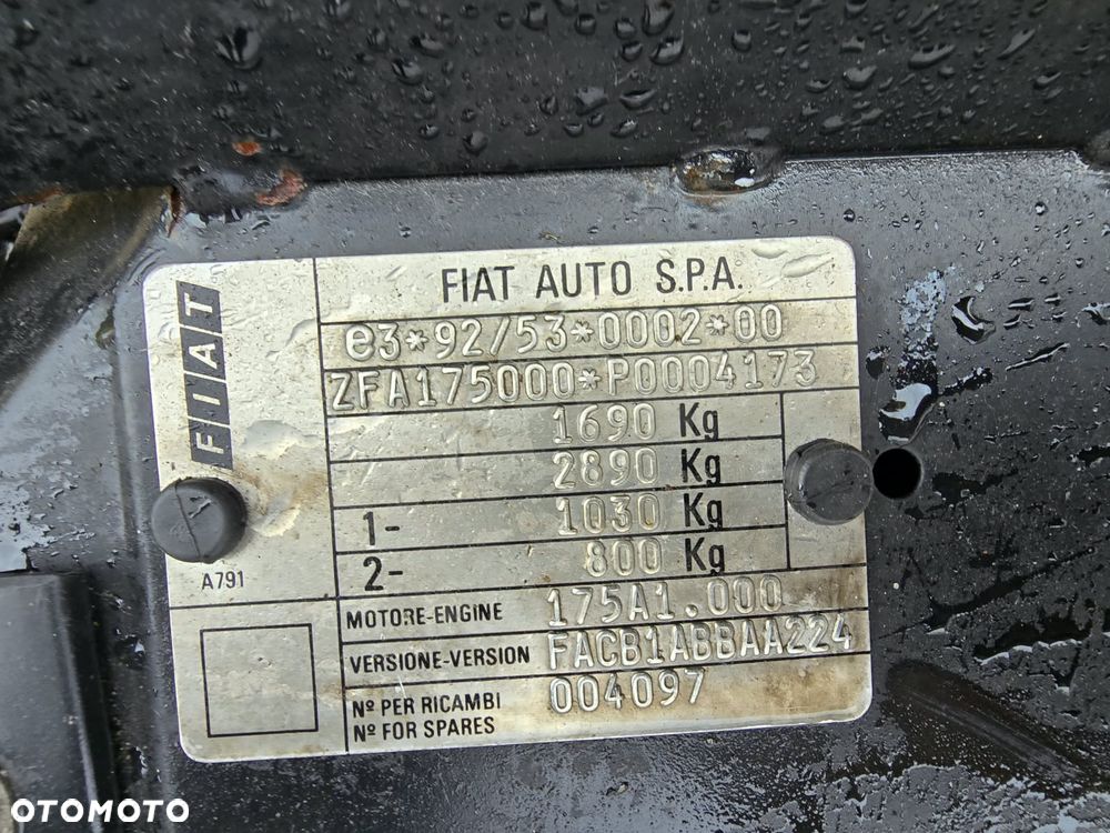 Fiat Coupe - 32