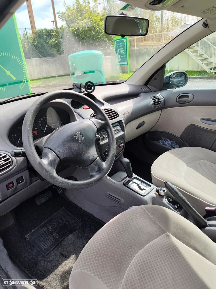 Peugeot 206 1.4 XT Aut. - 14