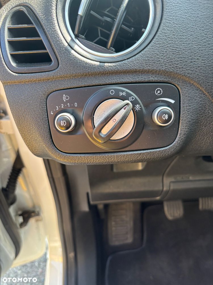 Ford Galaxy 2.0 TDCi Titanium - 19