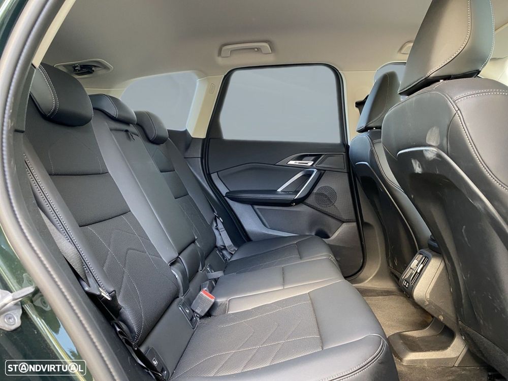 BMW iX1 eDrive20 xLine - 19