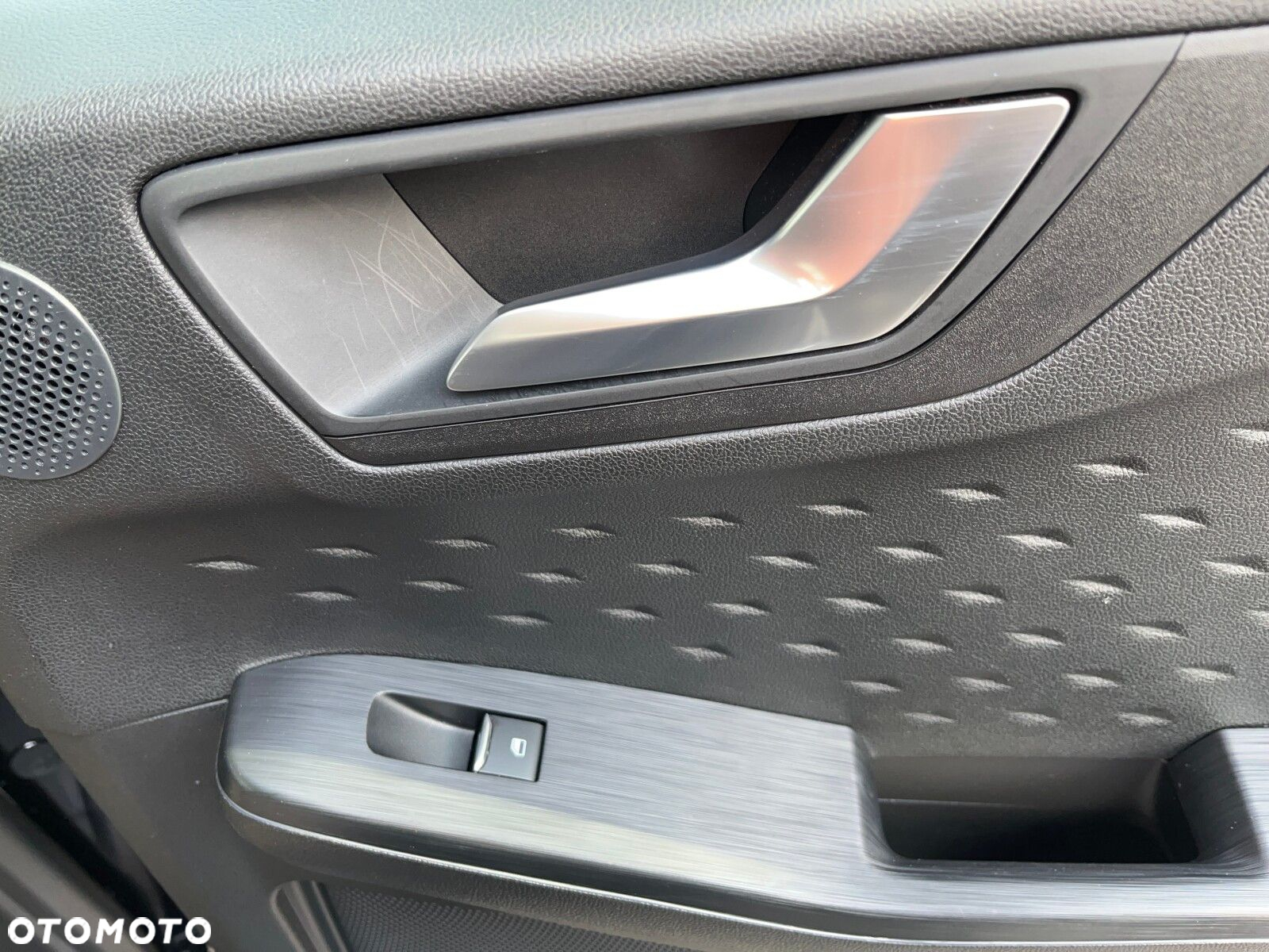 Ford Kuga - 19