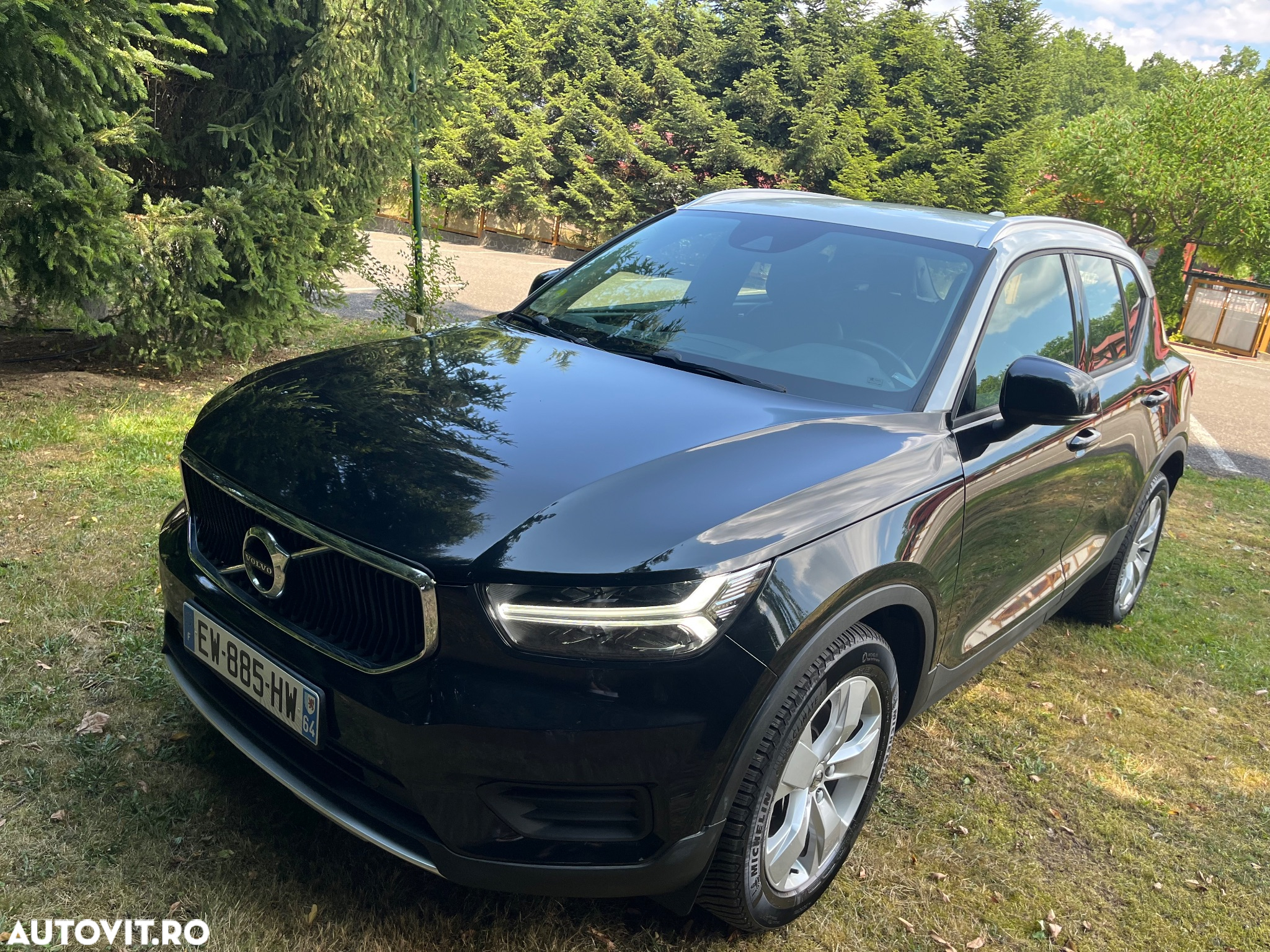 Volvo XC 40 D4 AWD Geartronic Momentum Pro - 2